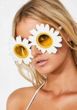 Sunny Life Delicate Sunshine Daisy Sunglasses
