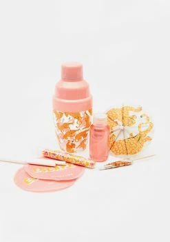 Sunny Life Call Of The Wild Carry On Cocktail Kit